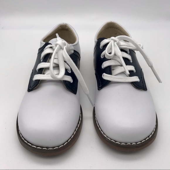 Footmates Saddle Shoes in Navy Blue/White Size 8 - Picture 2 of 8